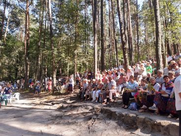 Wyjątkowe nabożeństwo w Dolinie Objawienia we wsi Kałuże